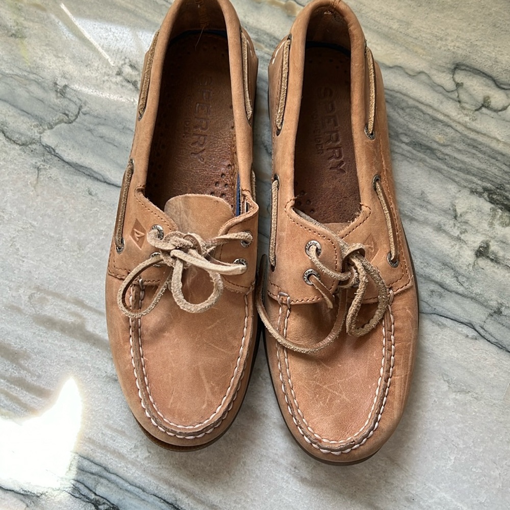 Men 8.5 Sperry